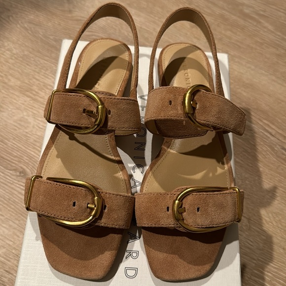 Brand NEW 6. Veronica Beard Maglio green suede gold buckle sandal - Picture 6 of 9